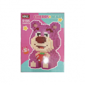 Конструктор арт. 5195-802 Микро Медведь розовый сидит с клубникой 1468 дет. в кор.