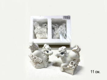 Фигурка фарфоровая арт. W2038W-601 Лошадь на монетах белая ассорти 11 см 1шт. в пак. (2 шт.) упак.
